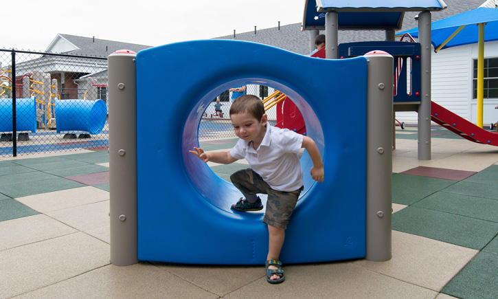 Early Childhood - Crawl Through Tunnel